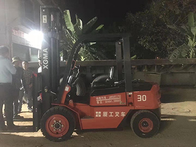 急客戶之所急，永新昌叉車服務(wù)暖人心